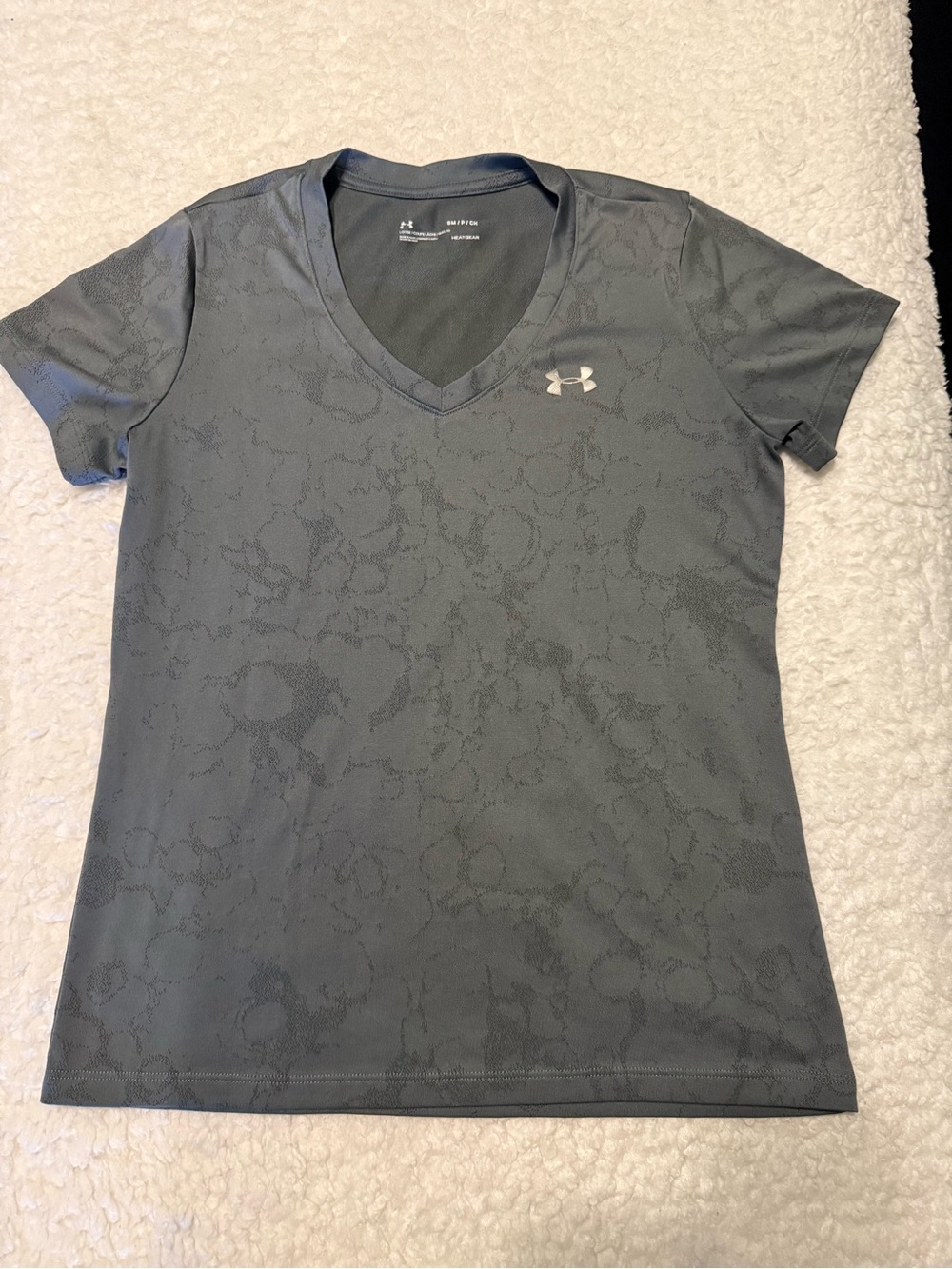 Under Armour Women's Charcoal V-Neck Tech Tee
